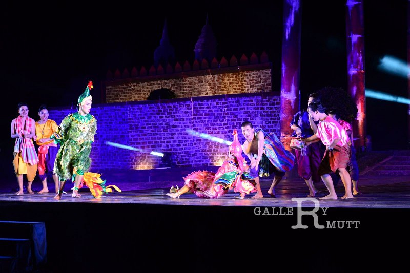 20151125-Loy Kratong_112.JPG